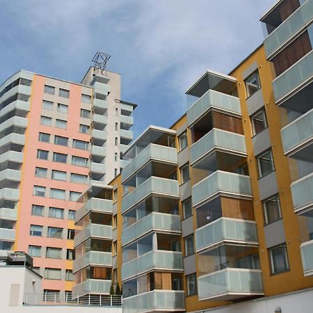 New Modern 4-Room Apartment With Big Balcony And Undeground Parking In Center Of Таллин Экстерьер фото