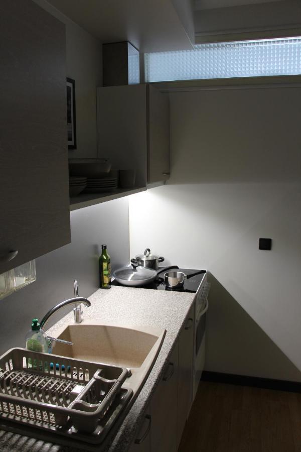 New Modern 4-Room Apartment With Big Balcony And Undeground Parking In Center Of Таллин Экстерьер фото